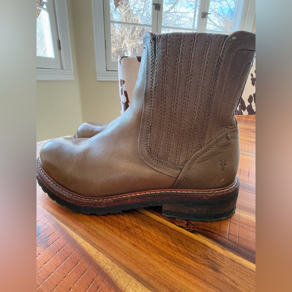 Frye Olive-Brown Leather Ankle Boots